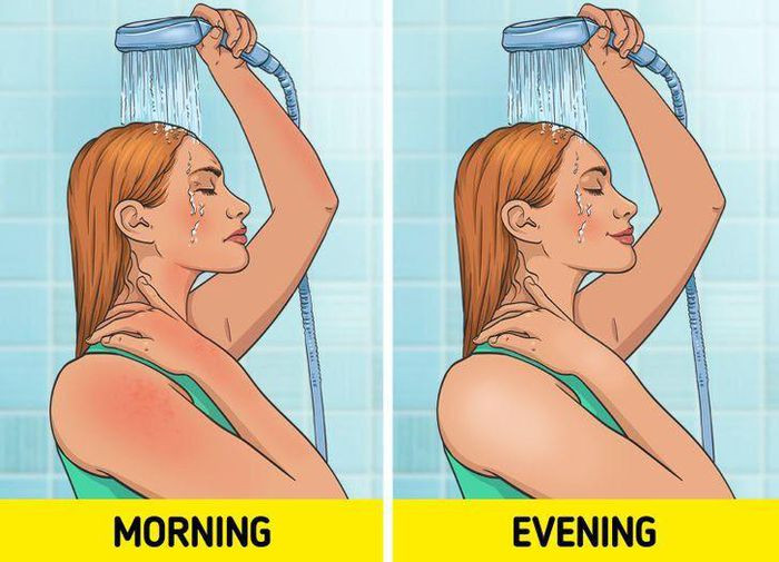 Lý do tắm buổi tối tốt hơn buổi sáng